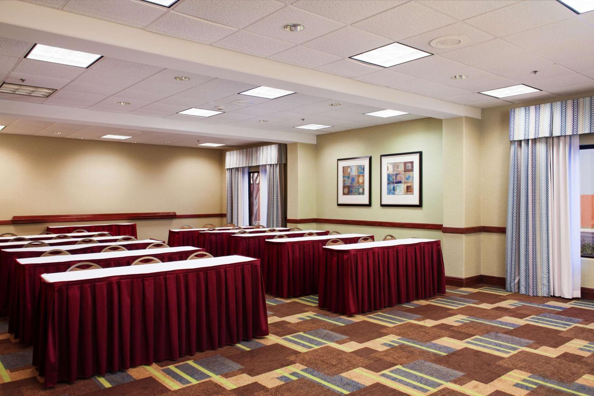 Hampton Inn & Suites הרלינגן מראה חיצוני תמונה